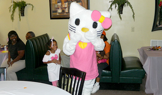 girls hello kitty party